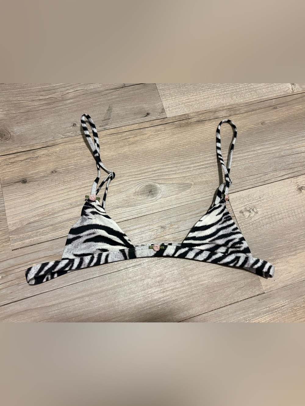 SKIMS Kim Kardashian micro bralette large new without tags